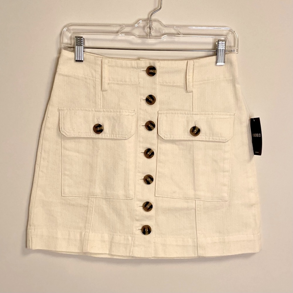 NWT FOREVER 21 Button Front Mini Skirt Pockets Cream S